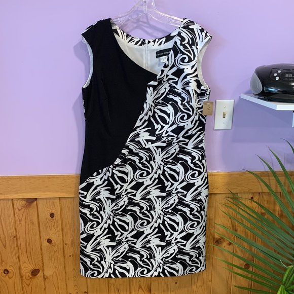 Bianca Nygard Sleeveless Dress - Picture 5 of 6